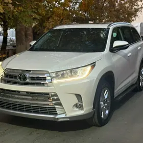 Toyota Highlander 2018