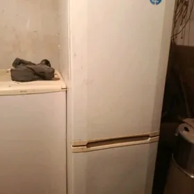 HOLODILNIK холодильник