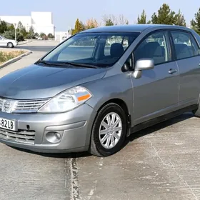 Nissan Versa 2010