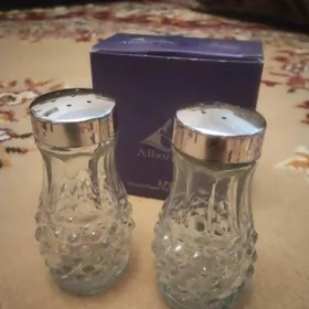 Солонка и перечница