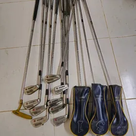 клюшки для гольфа