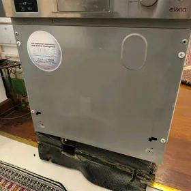 Посудомойка Ariston