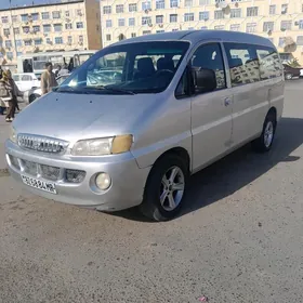 Toyota Hiace 2001