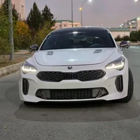 Kia Stinger 2018