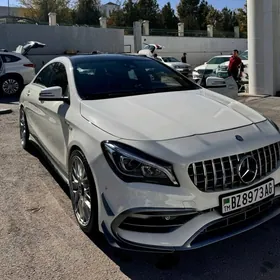 Mercedes-Benz CLA 2015