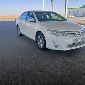 Toyota Camry 2012