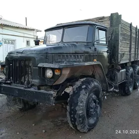 Ural 4320 1980