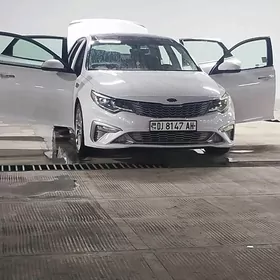Kia Optima 2020