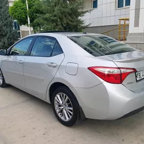 Toyota Corolla 2014
