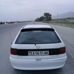 Opel Astra 1995