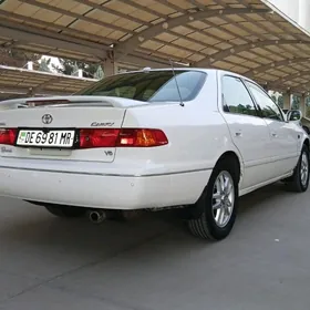 Toyota Camry 1998
