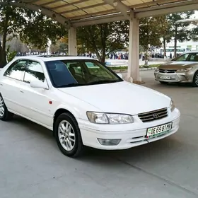 Toyota Camry 1998