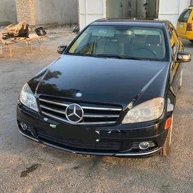 Mercedes-Benz C300 2009