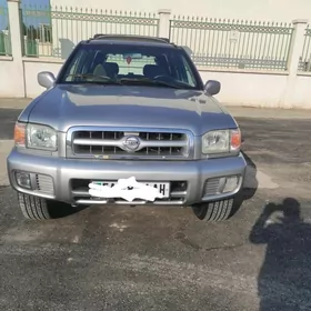 Nissan Pathfinder 2003