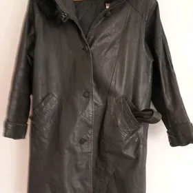 Пальто кожаное раз. 49