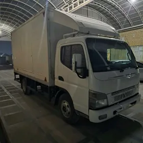Mitsubishi Canter 2011