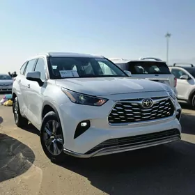 Toyota Highlander 2022