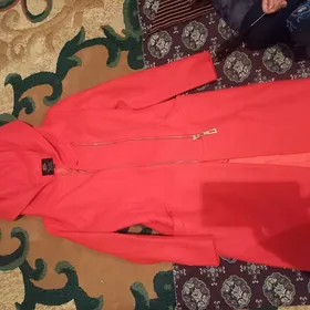 пальто с капюшоном