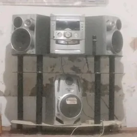 музыкальный центр