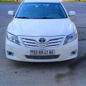 Toyota Camry 2011