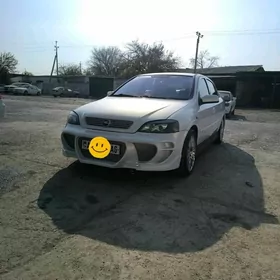 Opel Astra 2003