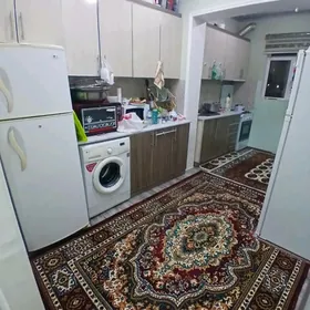 Eýesinden Gaudan B Гаудан Б