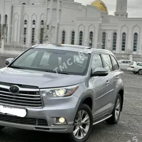 Toyota Highlander 2016