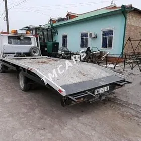 Mitsubishi Canter 1990