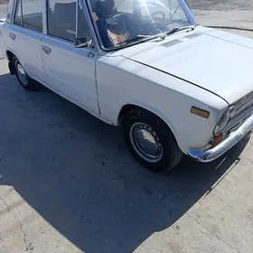 Lada 2104 1984