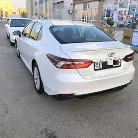 Toyota Camry 2020