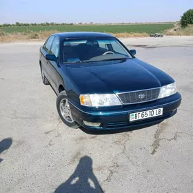 Toyota Avalon 1999