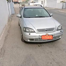 Opel Astra 2001