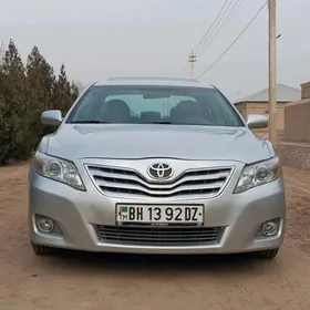 Toyota Camry 2011