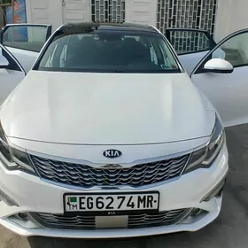 Kia Optima 2020