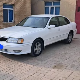 Toyota Avalon 1999