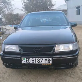 Opel Vectra 1990