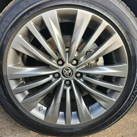 HIGHLANDER PLATINUM DISKA