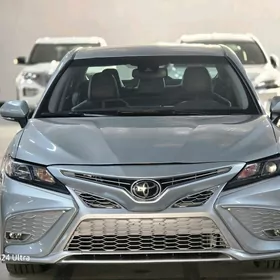 Toyota Camry 2023