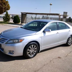 Toyota Camry 2010