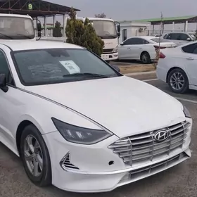 Hyundai Sonata 2020