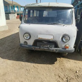 UAZ Profi 1996