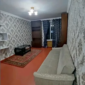 ️6мкр 2эт 3ком 64м2 Срочно️