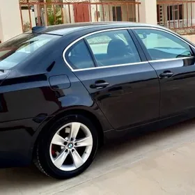 BMW E60 2004