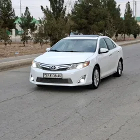 Toyota Camry 2012