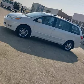 Toyota Sienna 2006