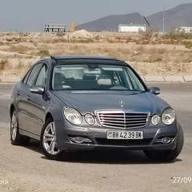 Mercedes-Benz E320 2004