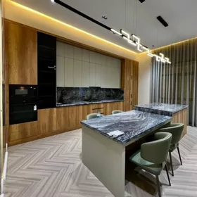 Gogol Elitka Taslama Gurtly