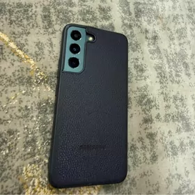 Samsung S22  ýaşyl