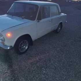 Lada 2104 1983
