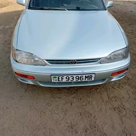Toyota Camry 1992